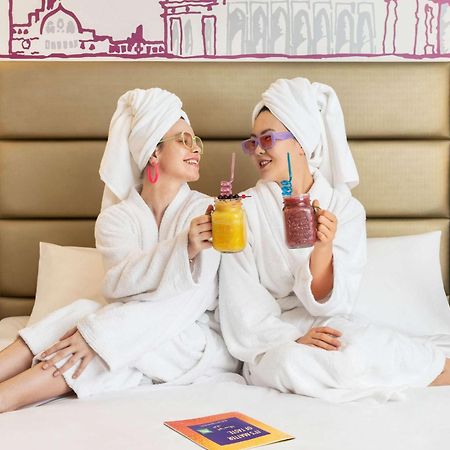 Ibis Styles Sharjah Hotel Exterior foto