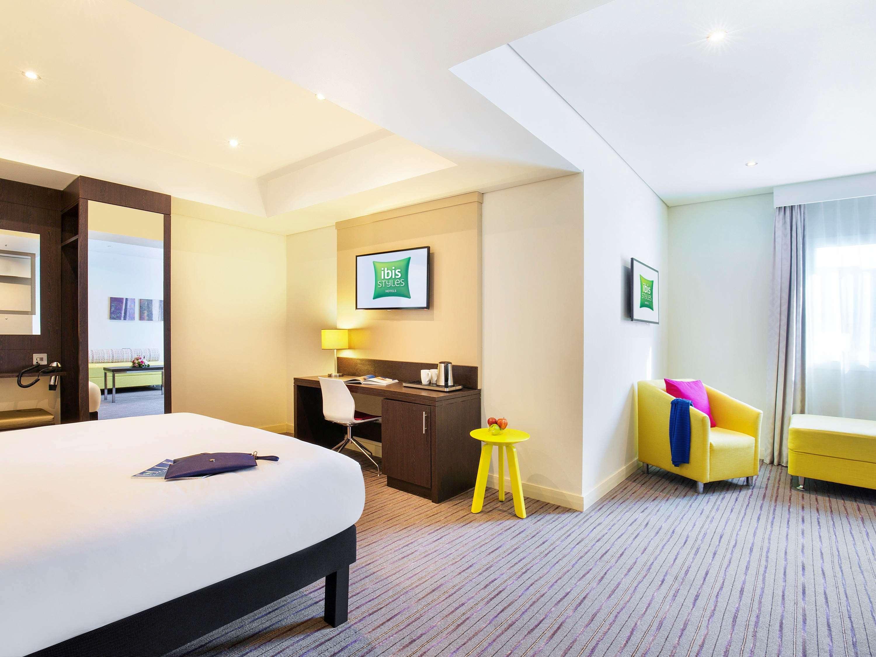 Ibis Styles Sharjah Hotel Exterior foto