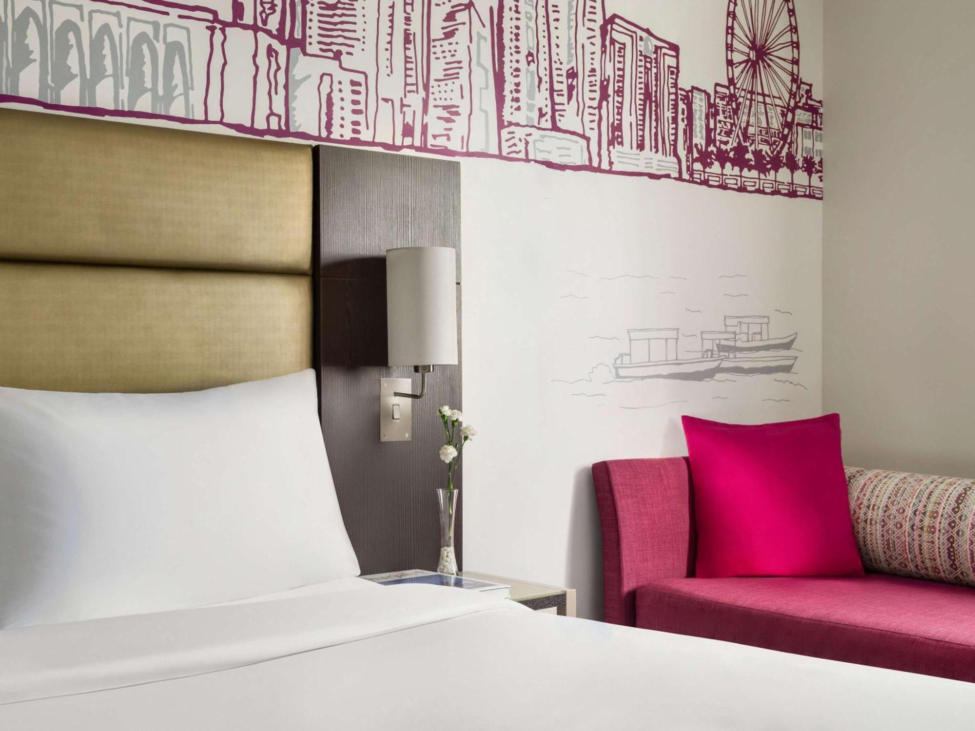 Ibis Styles Sharjah Hotel Exterior foto